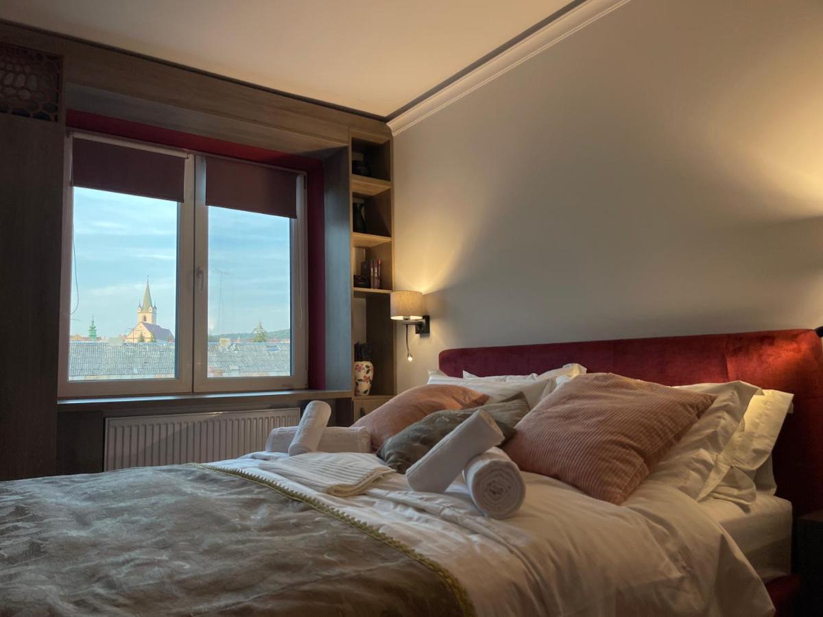 Jeny Boutique Apartment Targu-Mures Bagian luar foto