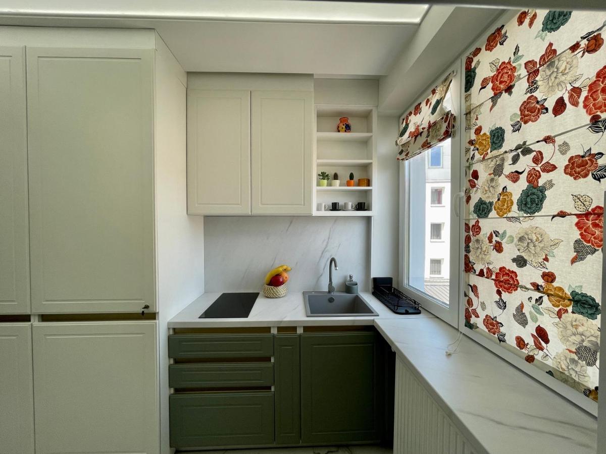 Jeny Boutique Apartment Targu-Mures Bagian luar foto