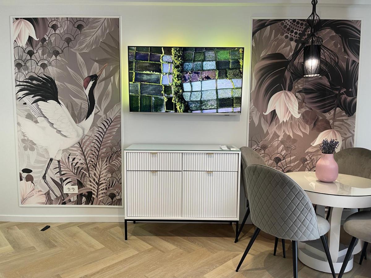 Jeny Boutique Apartment Targu-Mures Bagian luar foto