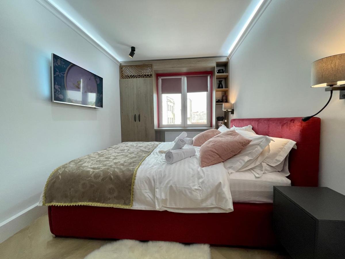 Jeny Boutique Apartment Targu-Mures Bagian luar foto